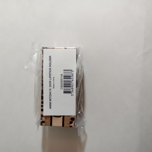 🆕️Dior Leopard Print Limited Edition Lipstick Holder - Picture 5 of 5